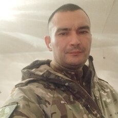 Руслан, 42