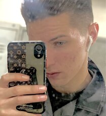 Анатолий, 22
