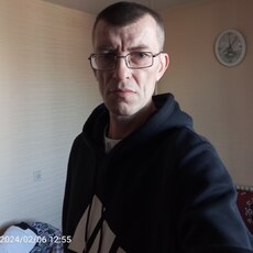 Владимир, 52