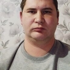 Валентин, 30
