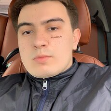 Тим, 27