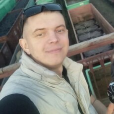 Денис, 37