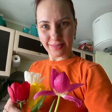 Вика, 40