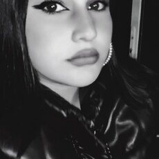Лена, 23