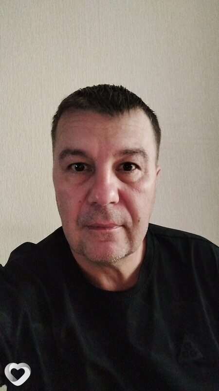 Артём