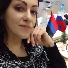 Эмма, 39