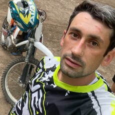 Валерий, 33
