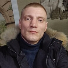 Владлен, 32