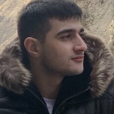 Веня, 23