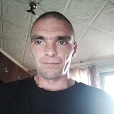 Юрий, 36