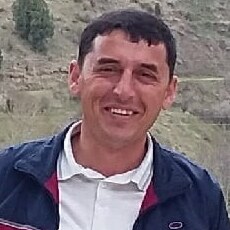 Вова, 35