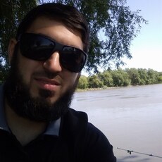 Григорий, 33