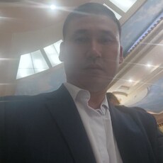 Валерий, 38