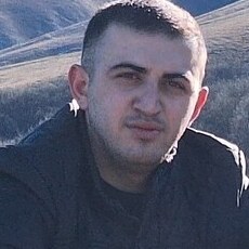 Виталий, 27