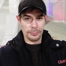 Веня, 41