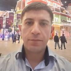 Тёма, 39