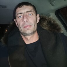 Слава, 44