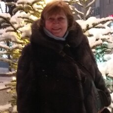 Юлия, 60