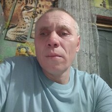 Валерий, 44