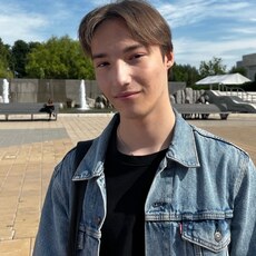 Евгений, 21