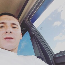 Дима, 33