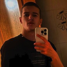 Веня, 22