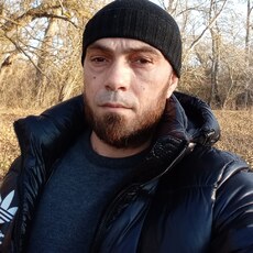 Ян, 32