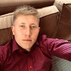 Артемий, 24