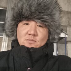 Степан, 28