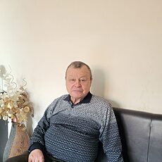 Лукас, 70