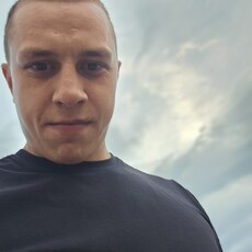 Ростислав, 25