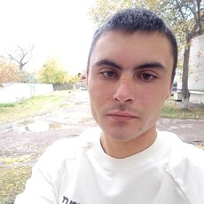 Сергей, 24
