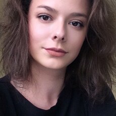 Нора, 38