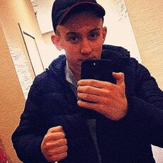 Тим, 22