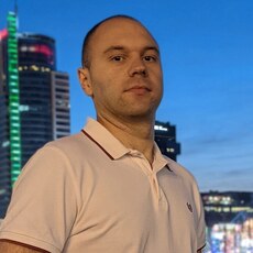 Андрей, 32