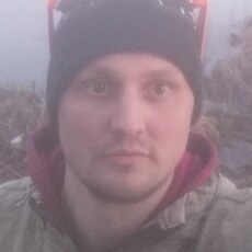 Антон, 33