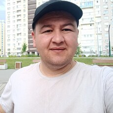 Ярослав, 40