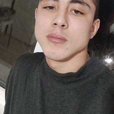 Артемий, 23