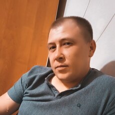 Виктор, 34