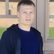 Владислав, 28