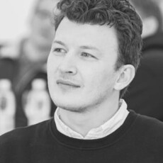 Арсений, 32
