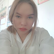 Катя, 20