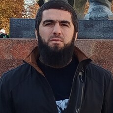 Костя, 37