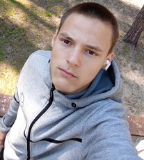 Даня, 28
