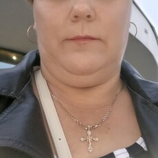 Юлия, 51