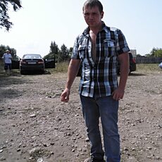 Назар, 36