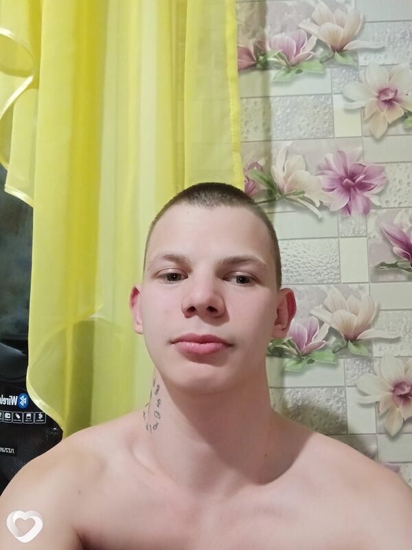 Лёня