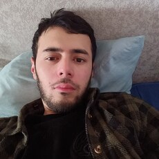 Григорий, 27