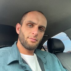 Максим, 29