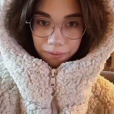 Алиса, 22